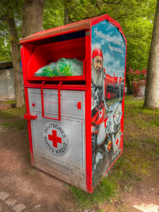 Kleidercontainer